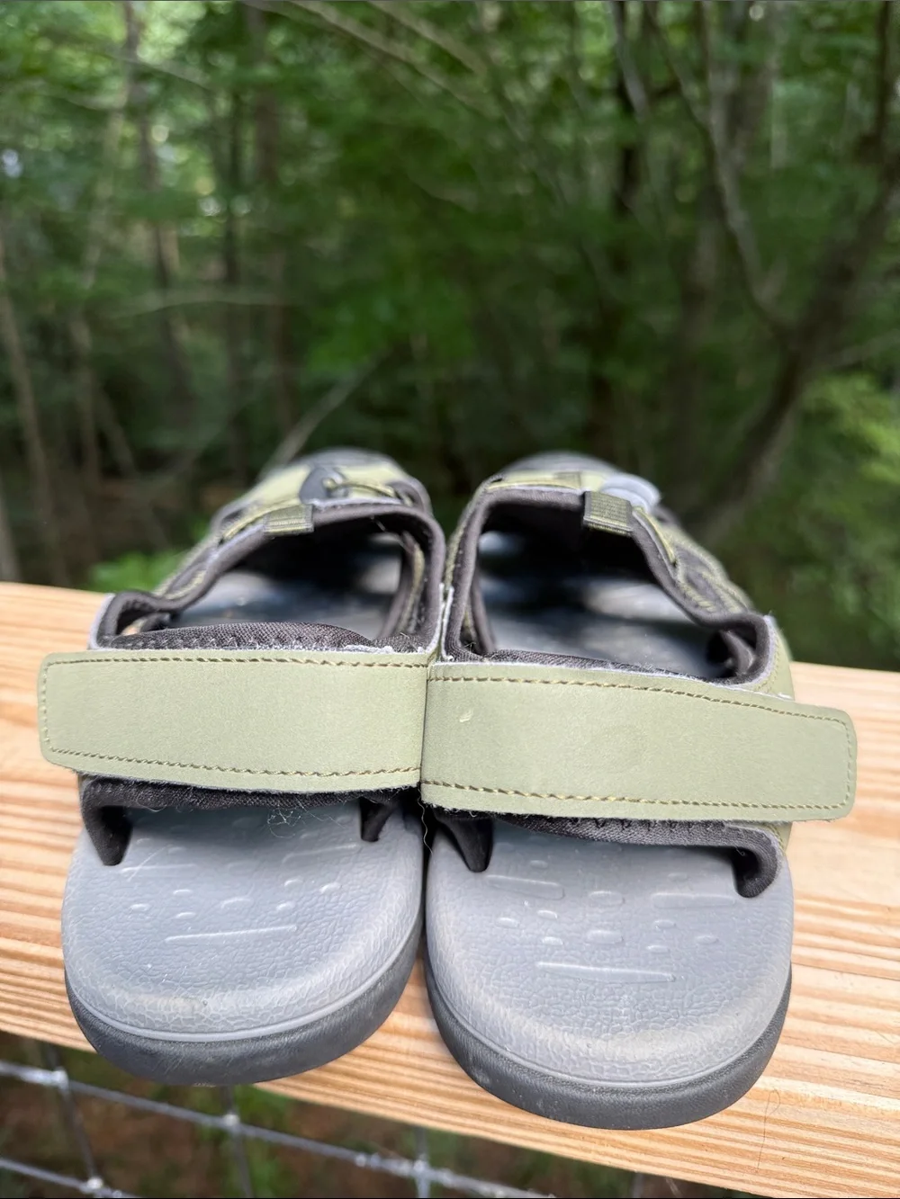 Camel Crown Men's Olive Green Outdoor Sandal - Casual Trekking Shoe